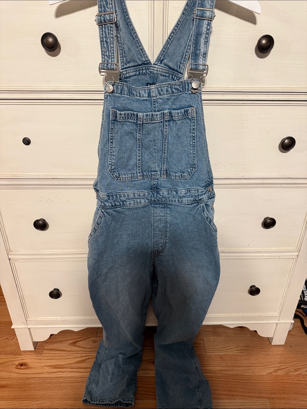 GAP Women’s Light Blue Denim Overalls - Picture 1 of 2
